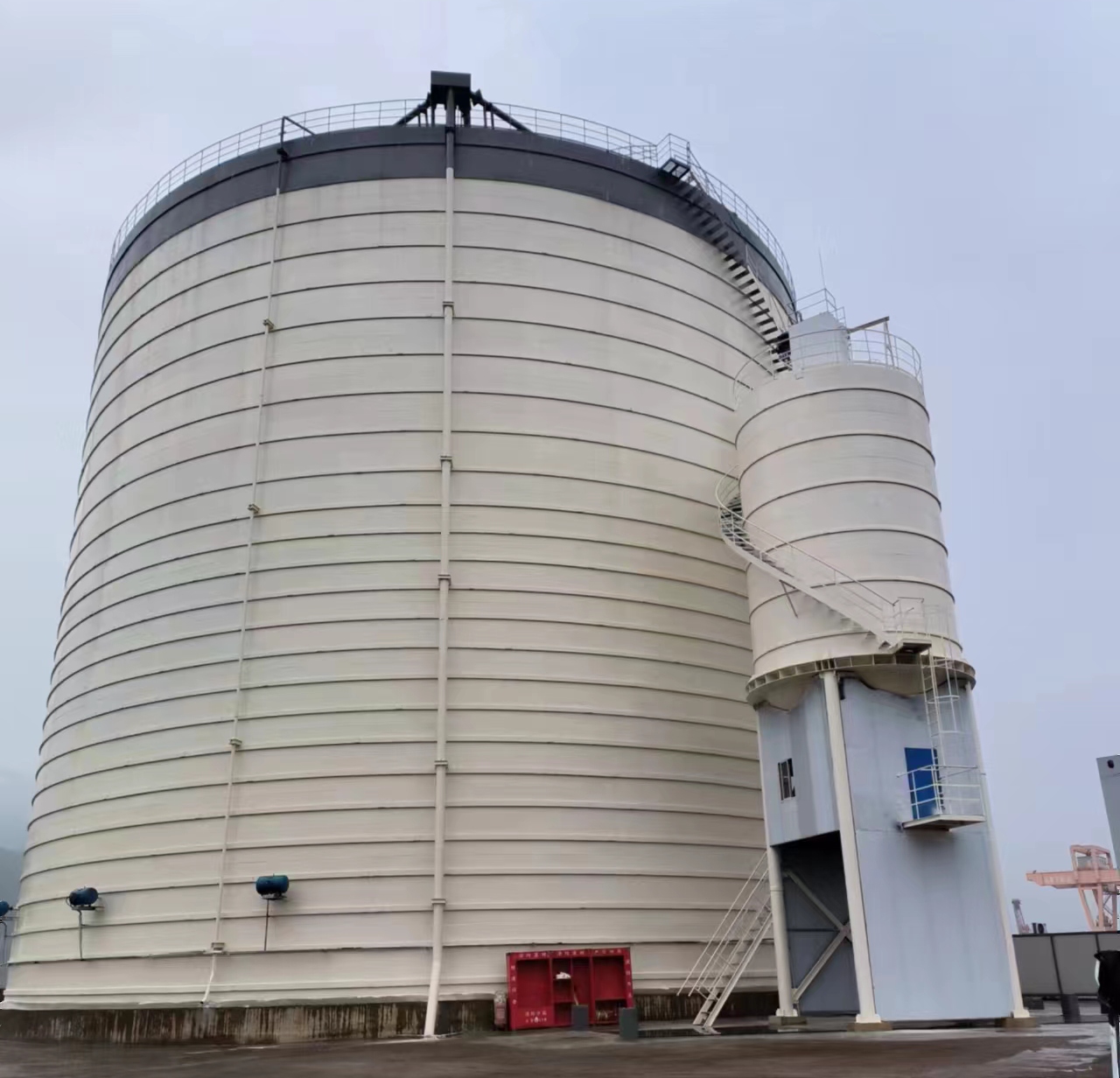 红岗10万吨水泥钢板库